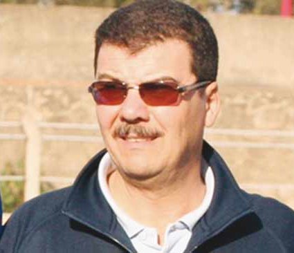 Le KAC de Kénitra se sépare de son entraîneur Abdelkader Youmir
