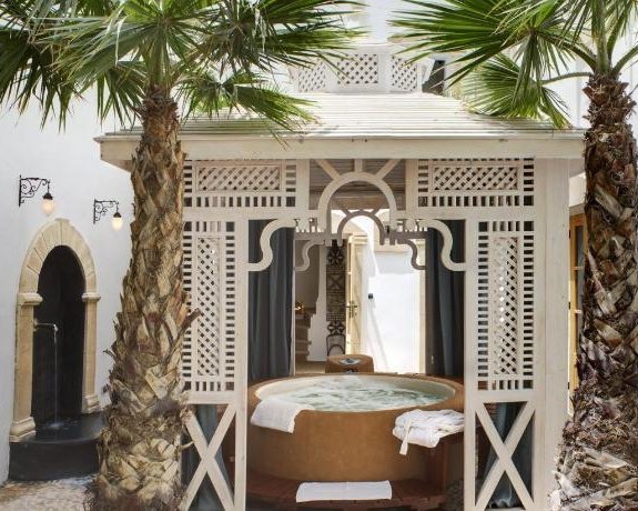 Riad Baladin