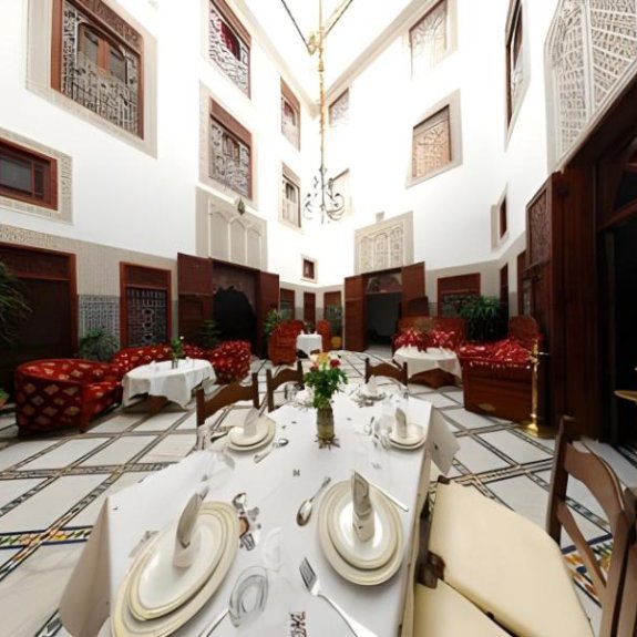 Riad Dar Chrifa - Luxury Escape