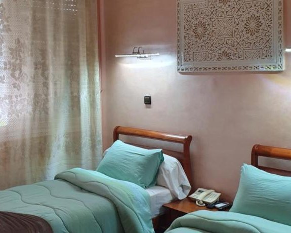 Ambassy Hotel