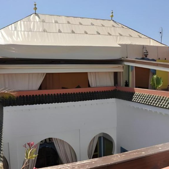 Riad Lauriers Blancs