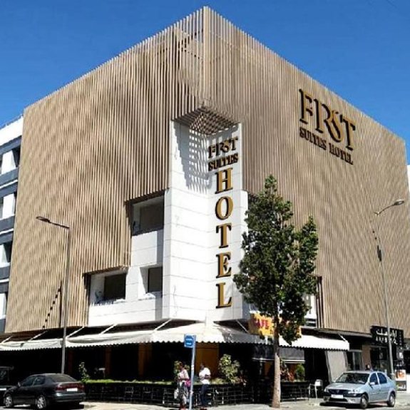 First Suites Hotel