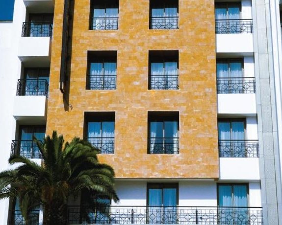AZ hotel des arts