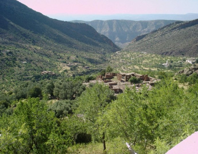 &copy; panoramio / MohBo, http://www.panoramio.com/user/21651