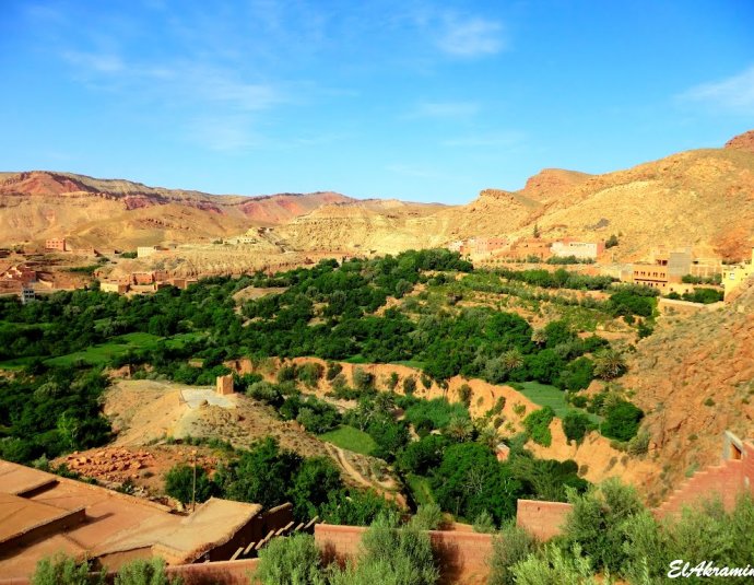 &copy; panoramio / elakramine, http://www.panoramio.com/user/831427