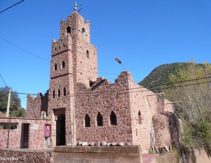 &copy; panoramio / Samba, http://www.panoramio.com/user/4238022