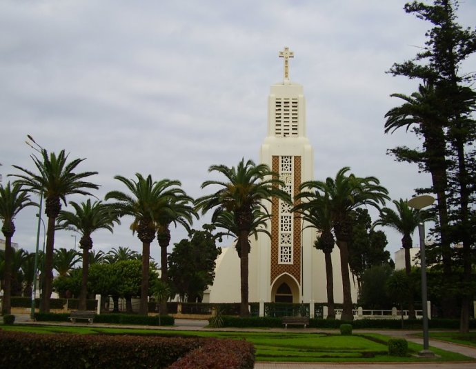&copy; panoramio / elakramine