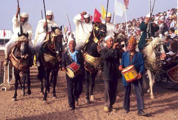 &copy; Moussem de Moulay Abdellah Amghar / Roland Benzaken