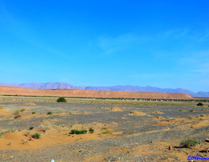&copy; panoramio / elakramine, http://www.panoramio.com/user/831427