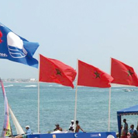 Dakhla hisse le “Pavillon Bleu” sur la plage Oum Labouir