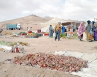 ​Affluence massive des familles aux souks et marchés de Tan Tan