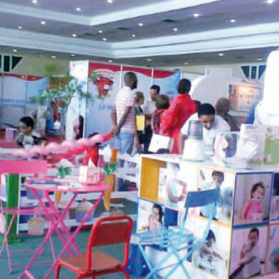 Un salon pour les parents et les enfants