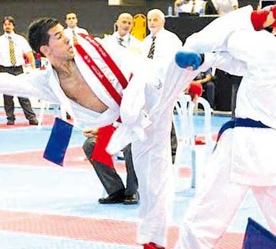 Oknawa Fès et Sadaka Bouknadal au-dessus du lot