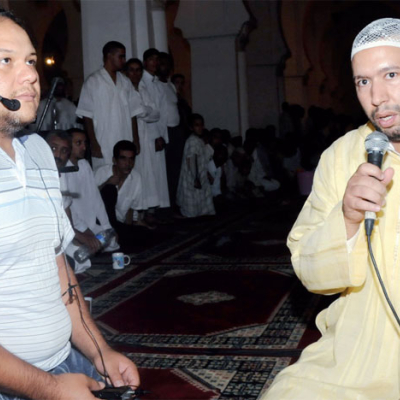 حالات اعتناق جماعي للإسلام في المدينة