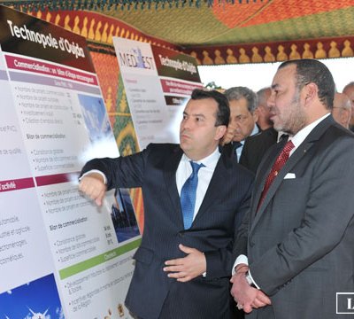 国王陛下为“Oujda Shore”离岸外包中心第一阶段揭幕