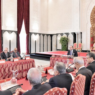 جلالة الملك يعين ولاة الجهات وفقاً للتقسيم الإداري للمملكة