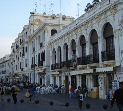 الدورة الخامسة تحط الرحال بطنجة