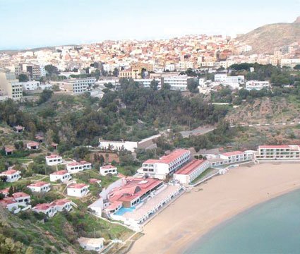 S.M. le Roi donne ses Hautes Instructions pour trouver des solutions immédiates aux problèmes des bénéficiaires d'un lotissement à Al Hoceima