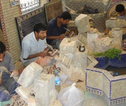 مشروع حرفيي الفخار والزليج يراوح مكانه