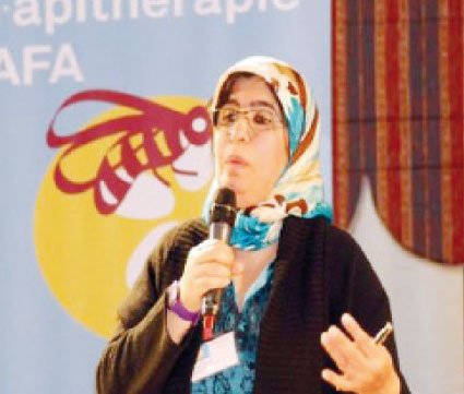 «الفكرة هي تعريف مربي النحل بالخصائص العلاجية لمنتجات النحل»