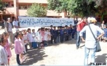 Thanks in particular to the Amal Smara Association: The Al Maâri public school repainted as new on a voluntary basis