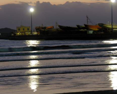 &copy; &copy; panoramio / Pakapaya, http://www.panoramio.com/user/384543