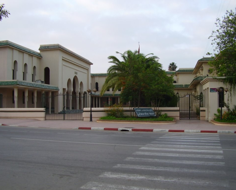 &copy; &copy; panoramio / elakramine, http://www.panoramio.com/user/831427