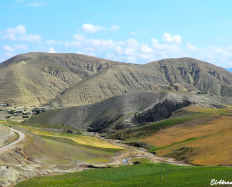 &copy; &copy; panoramio / elakramine, http://www.panoramio.com/user/831427