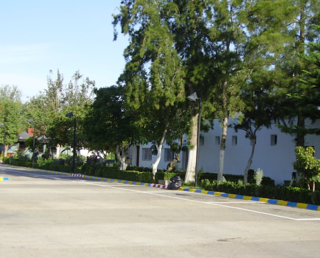 &copy; &copy; panoramio / elakramine, http://www.panoramio.com/user/831427