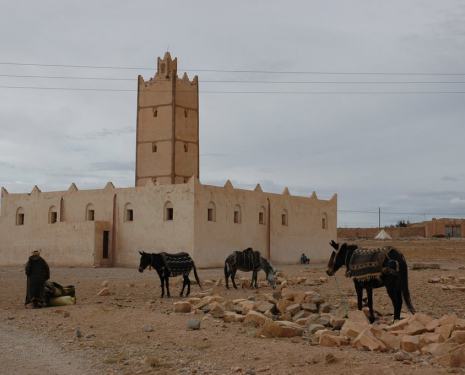 &copy; &copy; panoramio / Laurent Bois-Mariage, http://www.panoramio.com/user/158799