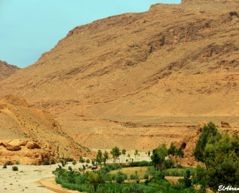 &copy; &copy; panoramio / elakramine, http://www.panoramio.com/user/831427