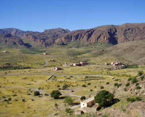 &copy; &copy; panoramio / elakramine, http://www.panoramio.com/user/831427