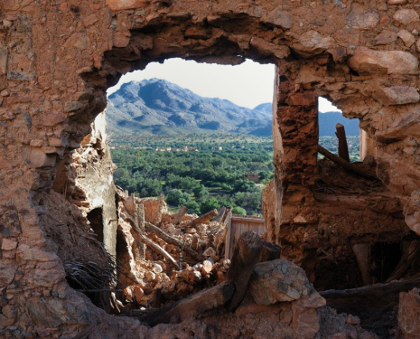 &copy; &copy; panoramio / @mabut, http://www.panoramio.com/user/232099