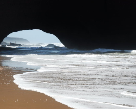 &copy; &copy; panoramio / @mabut, http://www.panoramio.com/user/232099