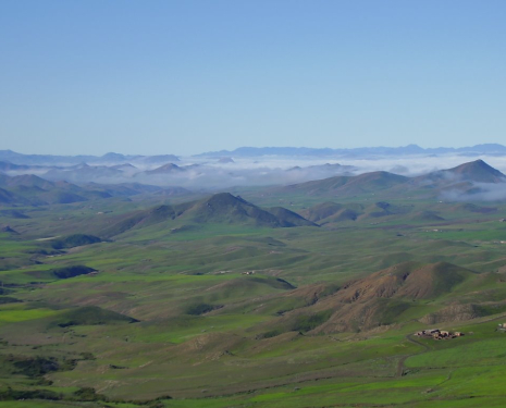 &copy; &copy; panoramio / elakramine, http://www.panoramio.com/user/831427