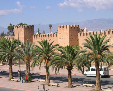 &copy; &copy; panoramio / HEBRARD, http://www.panoramio.com/user/714594