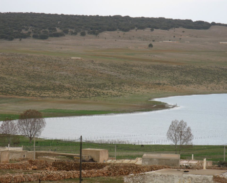 &copy; &copy; panoramio / elakramine, http://www.panoramio.com/user/831427