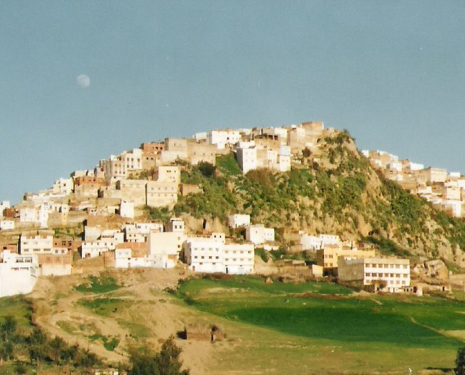 &copy; &copy; panoramio / gabachat, http://www.panoramio.com/user/1007180