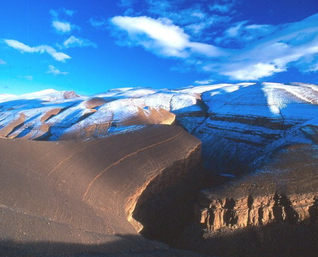 &copy; &copy; panoramio / @mabut, http://www.panoramio.com/user/232099