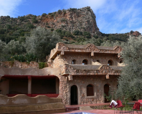&copy; &copy; panoramio / hierbajos, http://www.panoramio.com/user/38637