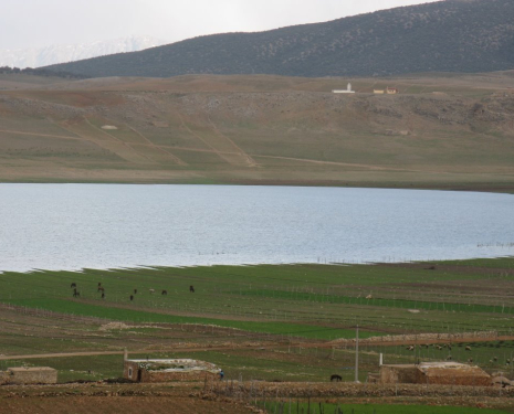 &copy; &copy; panoramio / elakramine, http://www.panoramio.com/user/831427