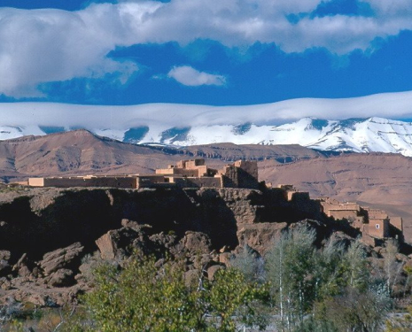 &copy; &copy; panoramio / @mabut, http://www.panoramio.com/user/232099