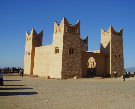 &copy; &copy; panoramio / elakramine, http://www.panoramio.com/user/831427