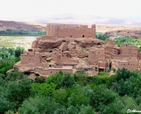 &copy; &copy; panoramio / elakramine, http://www.panoramio.com/user/831427