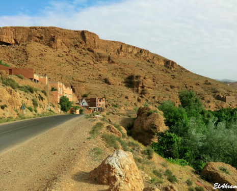 &copy; &copy; panoramio / elakramine, http://www.panoramio.com/user/831427