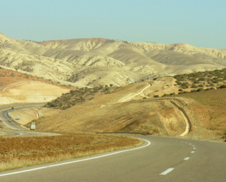 &copy; &copy; panoramio / IPAAT, http://www.panoramio.com/user/472658