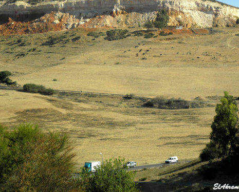 &copy; &copy; panoramio / elakramine, http://www.panoramio.com/user/831427