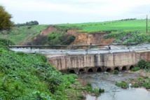 Le pont des soupirs d’Abdelaziz Rebbah 12 millions de DH pour construire un ouvrage provisoire qui s’est transformé en point noir, Hassan Bentaleb, Libération