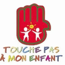 L’Association «Touche pas à mon enfant» revient à la charge, Nezha MOUNIR, Libération