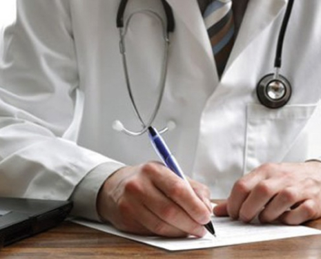 Un médecin condamné à 10 mois de prison ferme pour avoir fourni de faux certificats médicaux, Aujourdhui.ma